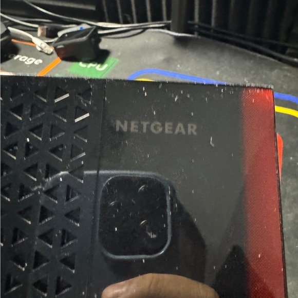 Net gear WiFi extender READ DESC - Picture 6 of 6